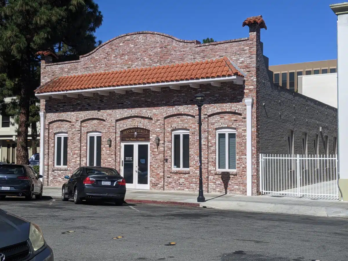 Service League of San Mateo County - Hero Image