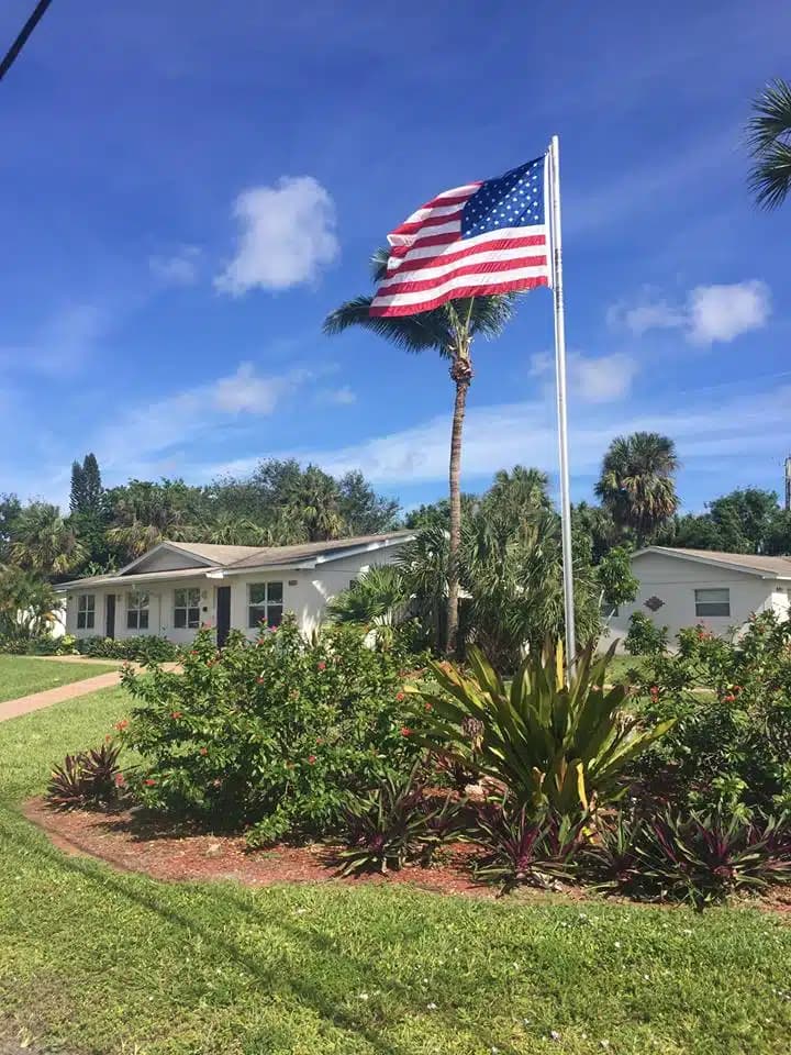 Sunset House Inc - Hero Image